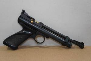 lot 78 image: Vintage Crossman Model 2240 Co2 Powered 22 Caliber Bolt Action Pistol