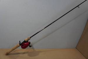 lot 91 image: Abu Garcia Gold Max Rod with Quantum Lite Reel