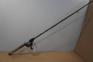 lot 92 image: Abu Garcia Vantage Rod with Quantum Reel