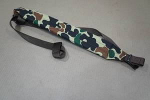 lot 158 image: Duck Camo Gun Sling