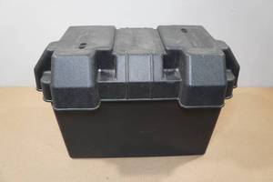 lot 191 image: Attwood Double Wall Power Guard Battery Case