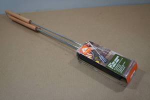 lot 197 image: Ozark Trail 2-Piece Hot Dog & Grill Fork