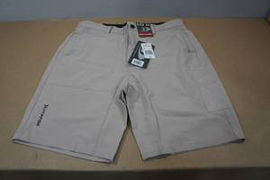 lot 213 image: Blackfish Mens Casual Shorts - 34 - Tan