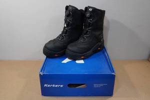lot 225 image: Korkers Icejack Pro Safety Boots - Size 11