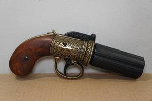 lot 270 image: 1840 London 6-Shot Pepper Box Replica