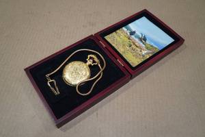 lot 311 image: Oh-Henry Co Gold Tone Pocket Watch