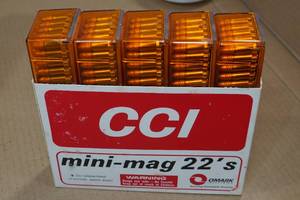 lot 394 image: 500 CCI Mini Mag .22 LR 40 Gr Plated RN Ammo
