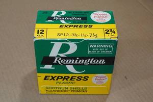 lot 431 image: 25 Remington Express 12 Gauge 2-34 7-12 Shot Shotshells
