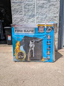 FIRST ALERT COMBINATION WATERPROOF FIRE SAFE