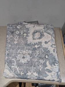 lot 87 image: WYATT & ASH DARYA MACHINE WASHABLE AREA RUG (5-3 x 7-5)