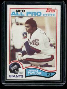 lot 142 image: Lawrence Taylor RC   1982 Topps #434 New York Giants Football Card