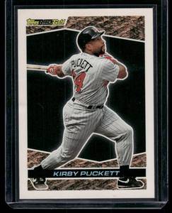 lot 55 image: Kirby Puckett    1993 Topps Black Gold #40 Minnesota Twins Baseball Card