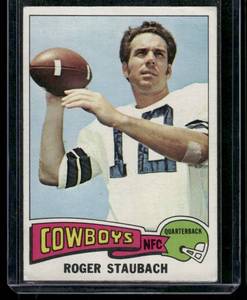 lot 129 image: Roger Staubach    1975 Topps #145 Dallas Cowboys Football Card