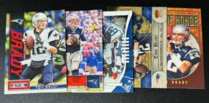 lot 64A image: Tom Brady 5 Card Football Lot