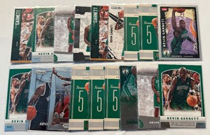 lot 117C image: (18) Kevin Garnett Minnesota Timberwolves Basketball Card Lot