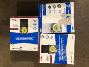 lot 33 image: Lot of Assorted Mechanical Time Switch Mechanism Various Models and Conditions Customer Returns See Pictures
