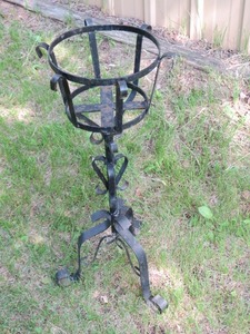 lot 33 image: Wrought Iron Plant Stand