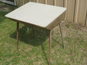 lot 51 image: Vintage School Desk