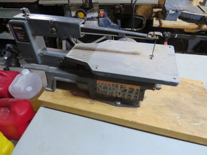 lot 62 image: Sears Craftsman 16 Scroll Saw