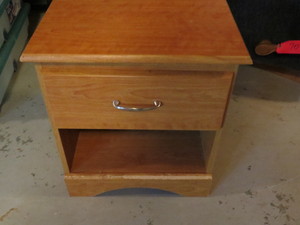 lot 84 image: Night Stand