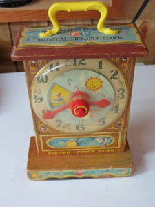 lot 88 image: Vintage Fisher Price Musical Clock Toy