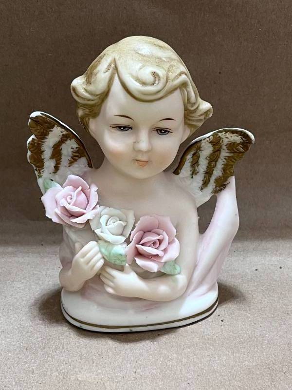 lot 114 image: Tilso Bisque Cherub