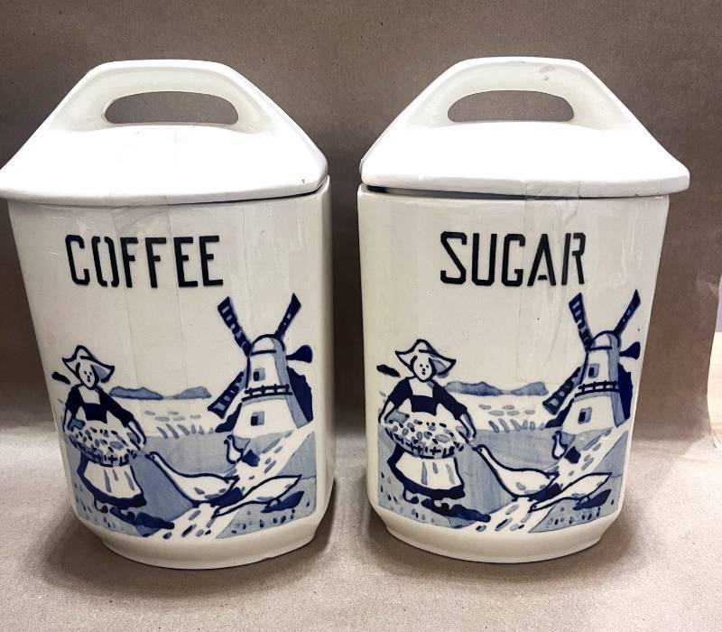 lot 66 image: 2 Vintage Yvonne Czech Canisters