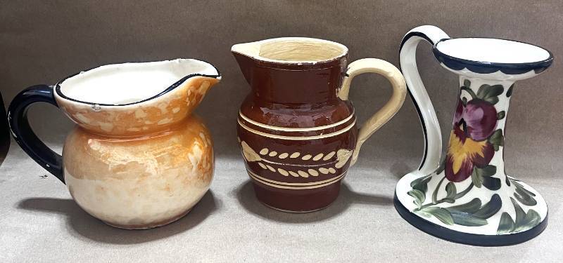 lot 84 image: 3 Vintage Pieces of Czech Pottery