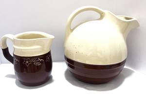 lot 43 image: Vintage National Brotherhood Fridge Jug and Oxford Potteries Snow Flower Pitcher