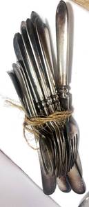 lot 75 image: Bundle of Castle Silver Plate and Homecrest Forks and Misc Spoons