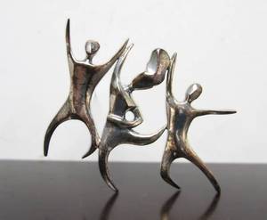 lot 34 image: Sculptural Abstract Sterling Silver Dancer Brooch 