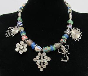 lot 37 image: Excellent Vintage Middle Eastern Trade Bead & Metalwork Necklace