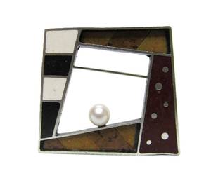 lot 16 image: Fantastic Modernist Designer Inlaid Sterling Silver Brooch wPearl