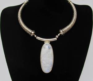 lot 59 image: Fantastic LARGE & Impressive Sterling Silver & Large Oval Rainbow Moonstone Pendant Necklace