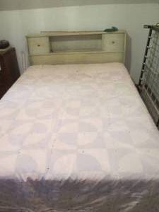 lot 286 image: Vintage hardwood fullQueen bookcas...