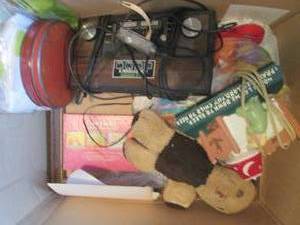 lot 301 image: Vintage kids toys plus plastic Ala...