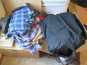 lot 302 image: Box lot of womens sweaters, denim ...