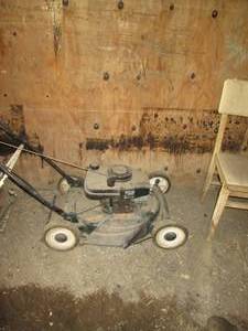 lot 155 image: Push mower, has compression but has...