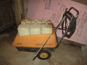 lot 92 image: John Deere A25 sprayer with 3 tanks...