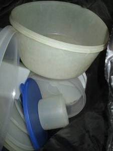 lot 93 image: Large bag filled with Tupperware...