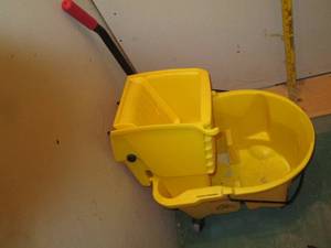 lot 105 image: Mop bucket with wringer...