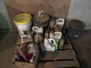 lot 108 image: Lot of oil and lubricants, not all ...