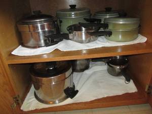 lot 57 image: Nice selection of stainless steel C...