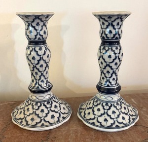 lot 25 image: Handcrafted Chinoiserie Candle Holders