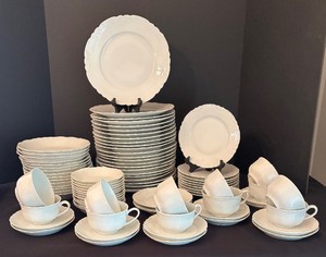 lot 33 image: Vintage White China by Habsburg, Racine, Hutschenreuther and More