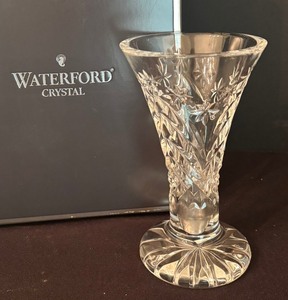 lot 127 image: Waterford Happy Holidays Vase