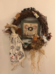 lot 119 image: Pretty Stick Wreath Adorned with Angels and Hotpad
