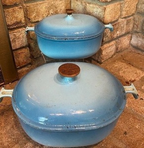 lot 60 image: Two Vintage Piece Le Creuset Enzo Mari Sky Blue Cast Iron Casserole Dishes