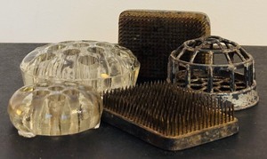 lot 79 image: Grouping of Glass and Metal Floral Frogs
