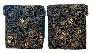 lot 186 image: Vintage Navy Blue and White Asian Tea Boxes